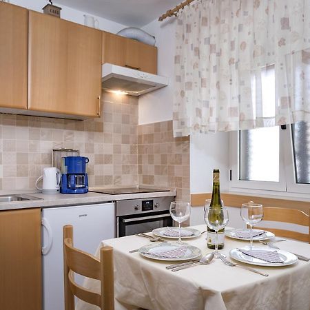 Guesthouse Wish Stari Grad  Exteriér fotografie