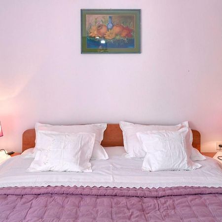Guesthouse Wish Stari Grad  Exteriér fotografie