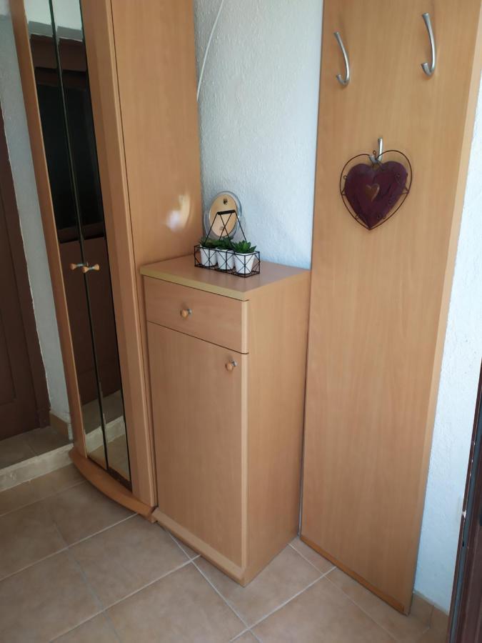 Guesthouse Wish Stari Grad  Exteriér fotografie