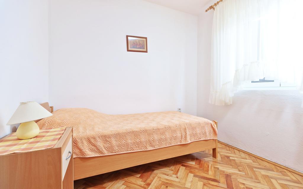 Guesthouse Wish Stari Grad  Pokoj fotografie
