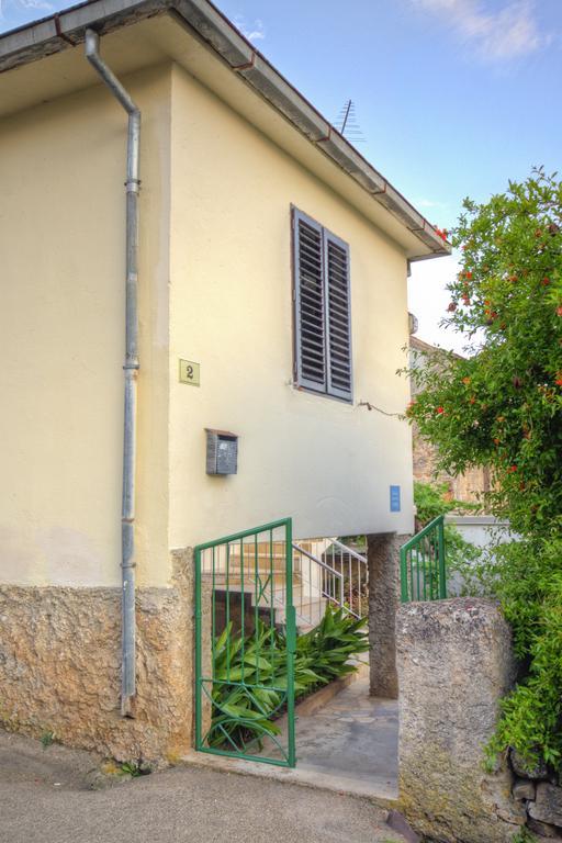 Guesthouse Wish Stari Grad  Exteriér fotografie