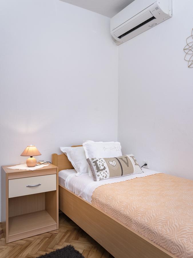 Guesthouse Wish Stari Grad  Exteriér fotografie