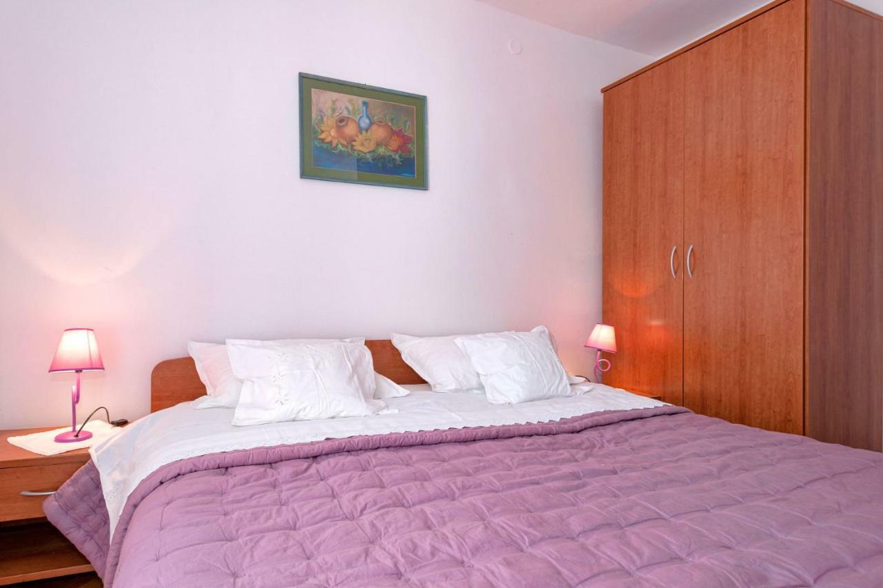 Guesthouse Wish Stari Grad  Exteriér fotografie